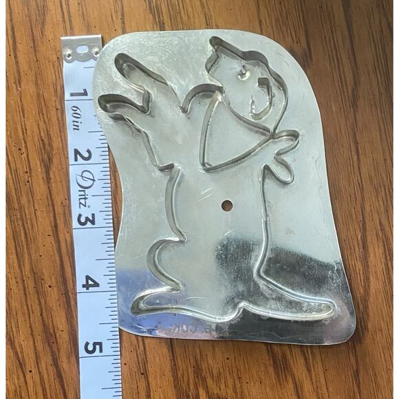 B Cukla Hammer Song Tin Cookie Cutter Labrador Lab Dog with Bandana - Picture 4 of 4